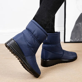 Bota Feminina de Inverno Peluciada Impermeável - Luana